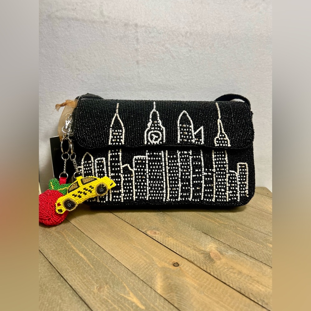 Viral New York Beaded Bag!!